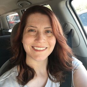 Meet your Posher, Stephanie